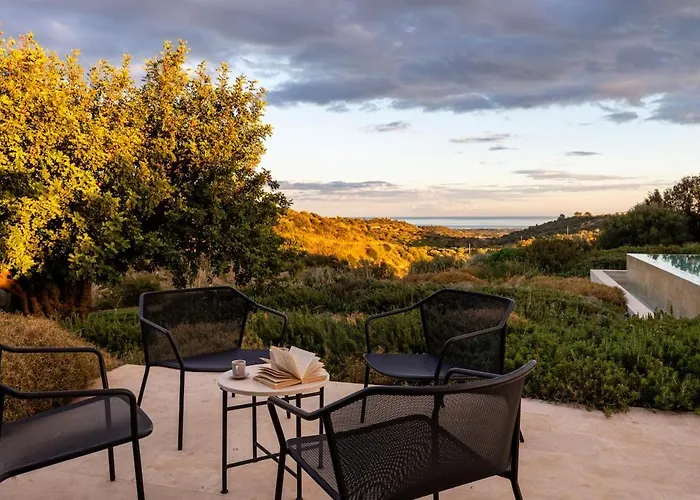 Adesso - Isulatravel